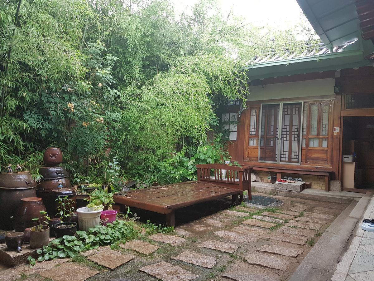 Gongsimga Hanok Guesthouse Сеул Екстериор снимка