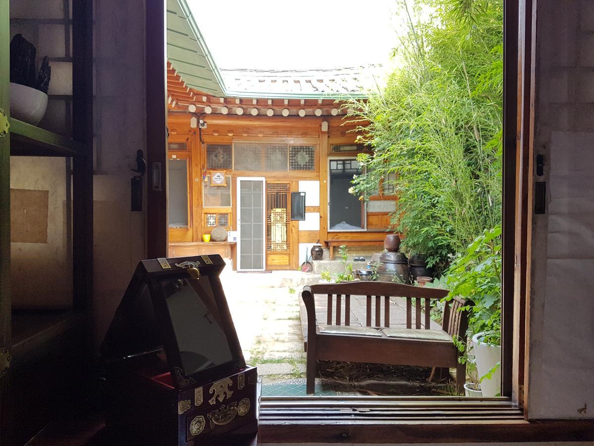 Gongsimga Hanok Guesthouse Сеул Екстериор снимка