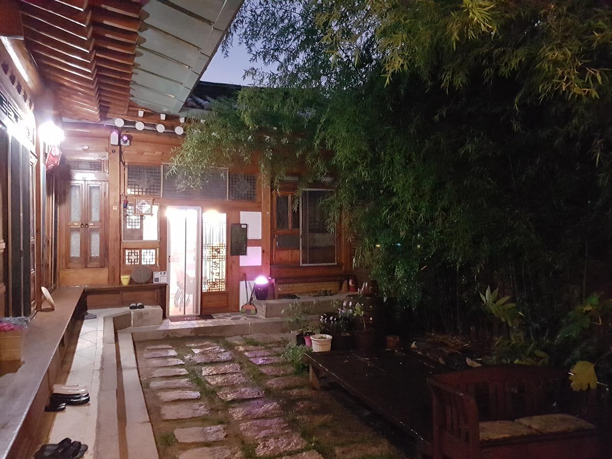 Gongsimga Hanok Guesthouse Сеул Екстериор снимка