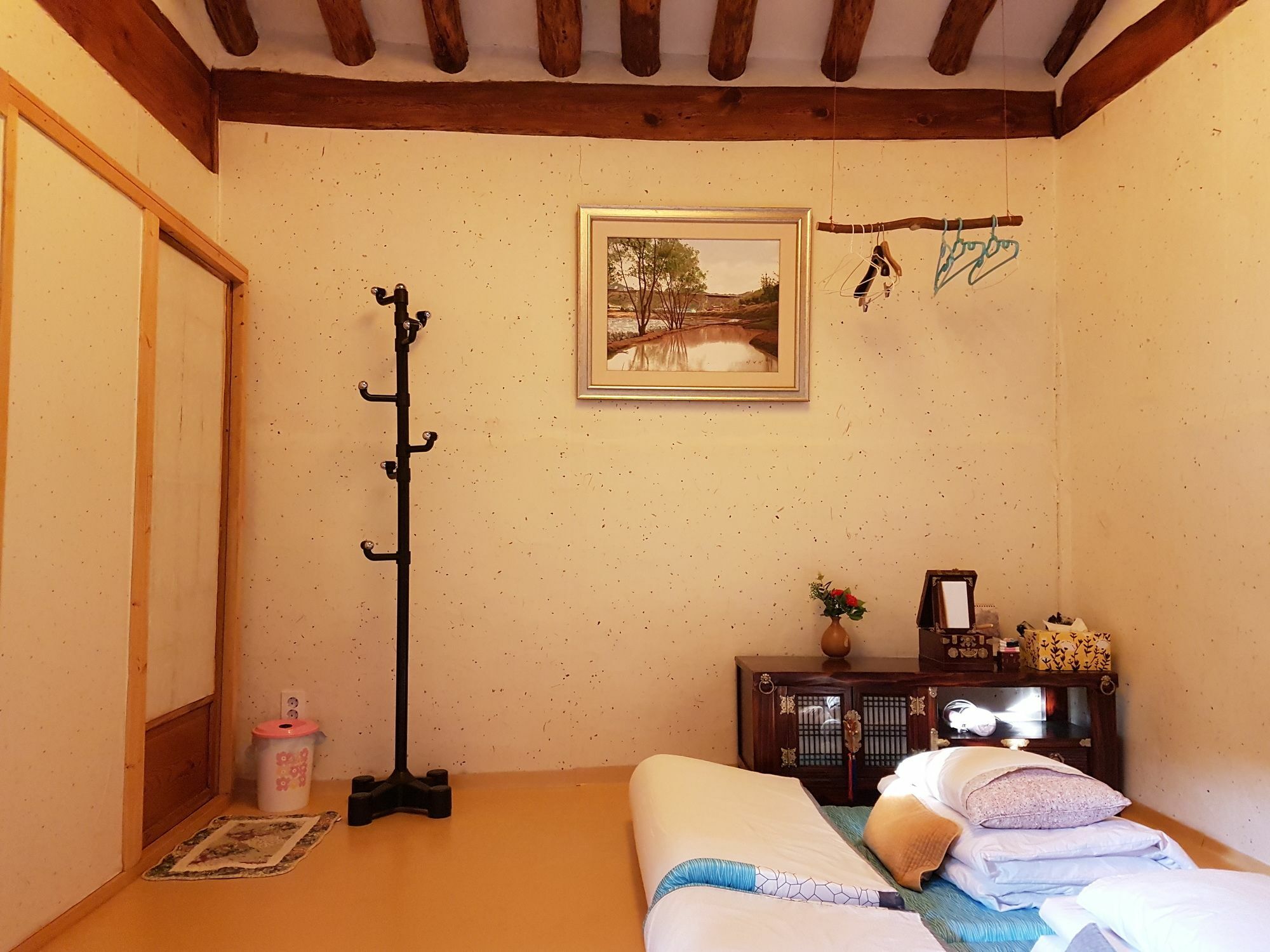 Gongsimga Hanok Guesthouse Сеул Екстериор снимка